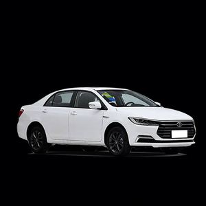 Venta caliente 4 puertas 5 plazas sedán compacto 2025 Byd Qin Plus coches de alta velocidad para la venta - Product Image 1