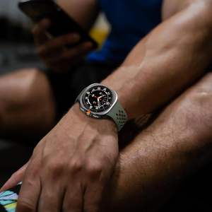 Accessoires de bracelets de montre intelligents Bracelet de remplacement souple Galaxy <span class=keywords><strong>Watch7</strong></span> ultra 47MM Bracelet creux en silicone respirant - Product Image 6