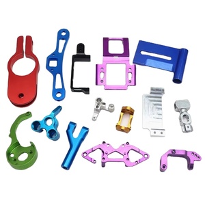 Pièces automobiles et médicales personnalisées OEM en acier inoxydable et plastique, usinage CNC avec électroérosion à fil, polissage, peinture et brochage - Product Image 1