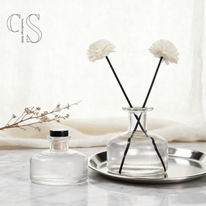 Bouteille en verre d'aromathérapie vide haut de gamme fond large 200ml diffuseur de <span class=keywords><strong>rotin</strong></span> sans feu bouteille noire plate parfum baïonnette ronde - Product Image 2