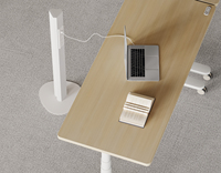 Table de réunion contemporaine OMNI, bureaux modulaires pliables, prises électriques, solution alimentée en acier inoxydable pour le bureau