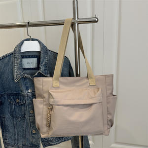 Sac à main quotidien ISO9001 & BSCI séquence de couture sac fourre-tout en tissu Oxford de grande capacité étanche avec plusieurs poches - Product Image 5