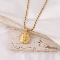 Bijoux fantaisie corde ronde chaîne collier hommes collier 18K or acier inoxydable créatif pièce pendentif colliers en gros