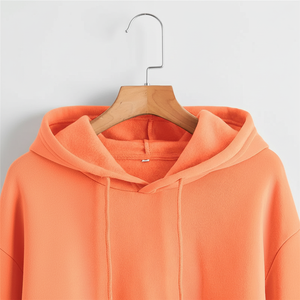 À la mode élégant femme haut court à capuche pour la mode décontractée Streetwear confort et Look moderne parfait pour un usage quotidien - Product Image 1