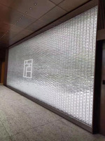 Briques de verre solides thermofusibles 50*50*240mm avec trous pour l'éclairage et la décoration des bâtiments - Cloison murale moderne