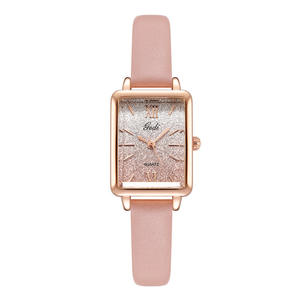 นาฬิกาข้อมือผู้หญิงหน้าปัดสี่เหลี่ยมไล่เฉดสี ดีไซน์เก๋ สายหนัง ควอตซ์ รับผลิตแบบ OEM/ODM - Product Image 1