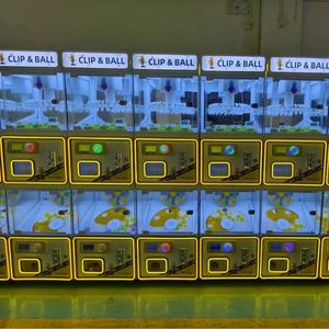 เครื่องเล่นเกมคีบตุ๊กตาสองชั้นจากโรงงานโดยตรง ใช้เหรียญ  สำหรับของเล่น ของขวัญ อาหาร  รับประกันความบันเทิง 1 ปี สำหรับศูนย์เกม - Product Image 5