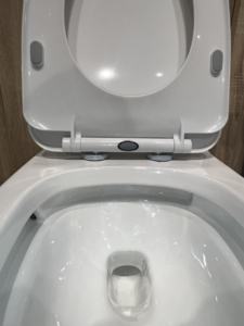 Appareils sanitaires au sol de bonne qualité <span class=keywords><strong>Tomado</strong></span> Siphonic Placard à eau facile à nettoyer Salle de bain Céramique Commode de toilette monobloc - Product Image 6