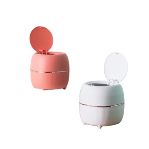 <span class=keywords><strong>Poubelle</strong></span> <span class=keywords><strong>de</strong></span> bureau en plastique <span class=keywords><strong>de</strong></span> haute qualité petites collations petites pièces <span class=keywords><strong>tri</strong></span> bac <span class=keywords><strong>de</strong></span> rangement en plastique bureau Mini presse <span class=keywords><strong>poubelle</strong></span> - Product Image 1