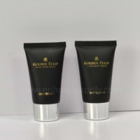 Kit d'articles de toilette jetables pour hôtel – Peigne, bonnet de douche, kit dentaire – Matériau écologique en paille de blé, série couleur foncée, luxe 5 étoiles