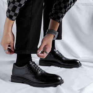 Mocassins de bureau formels pour hommes, chaussures Oxford antidérapantes, chaussures de mariage, dessus en PU pour l'automne - Product Image 3