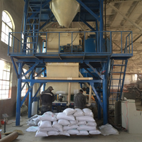 Machine de remplissage et de scellage semi-automatique de granulés de 50 kg avec entraînement pneumatique à économie d'énergie pour applications chimiques