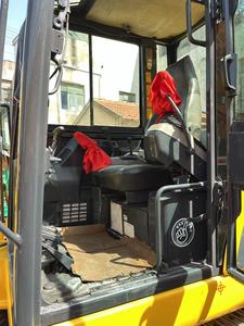 Komatsu วาล์วไฮดรอลิกสำหรับ7ton รถขุดตีนตะขาบมือสองชิ้น56 - Product Image 3