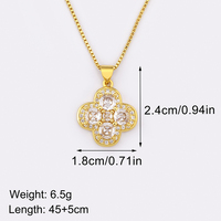 QIKU haute qualité chanceux quatre feuilles trèfle forme cubique zircone pendentif femmes cuivre collier bijoux accessoires mode cadeau