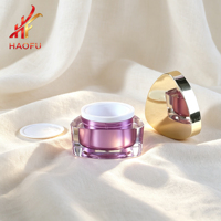 Pots à crème triangulaires vides en acrylique de 15g et 30g, directement de l'usine, avec logo personnalisé pour emballage de luxe de cosmétiques et soins du visage