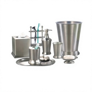 Ensemble de salle de bains couleur argent en acier inoxydable, 8 pièces, taille et forme personnalisées, pour accessoires de salle de bains - Product Image 1