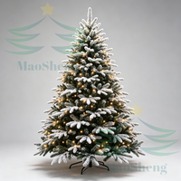 Sapin de Noël artificiel sur mesure OEM en gros de 7 pieds avec lumières LED pré-éclairées pour l'intérieur et l'extérieur