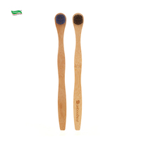CoralClean Nettoyeur et gratte-langue en bambou biodégradable naturel avec emballage personnalisé avec logo couleur
