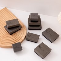 Boîte à bijoux gris et noir de luxe léger Matériau recyclé pour bagues, bracelets, boucles d'oreilles, colliers et montres Emballage