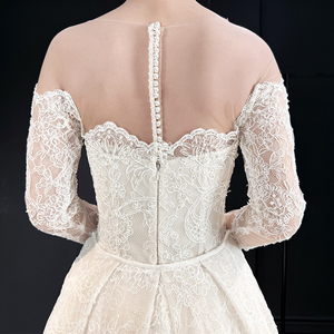 فستان زفاف حورية البحر أبيض من التول ودانتيل فرنسي بجودة فائقة مطرز باللؤلؤ بأكمام طويلة للعروس - Product Image 6