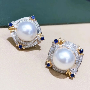 Eleganti Orecchini a Perno Bicolore a Forma di Diamante per Donne, Accessori per Orecchie Geometrici per Uso Quotidiano - Product Image 2