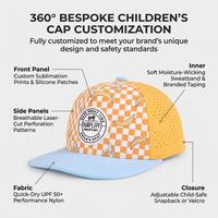 Gorra Deportiva Personalizada de 5 Paneles con Visera Plana, Impermeable, con Orificios Cortados con Láser, para Correr, Golf, con Parche de Goma con Logotipo, para Niños, Ajustable