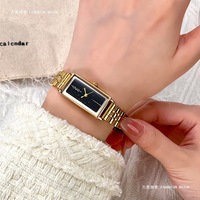 Montre rectangulaire dorée pour femme, boîtier long, bracelet en acier inoxydable, montre-bracelet élégante à quartz