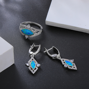 Ensemble de bijoux fins en argent sterling 925 avec opale rayonnante Allure magnifique <span class=keywords><strong>au</strong></span>-delà <span class=keywords><strong>des</strong></span> <span class=keywords><strong>mots</strong></span> - Product Image 5