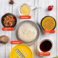 Calentamiento instantáneo de alta calidad, fideos de arroz listos para comer con champiñones y sopa de pollo, comida de conveniencia para platos de cena
