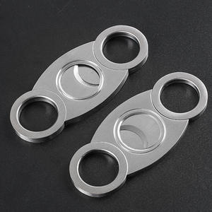 Coupe-cigares en acier inoxydable en forme de huit, double lame, coupe-cigares manuel portable pour accessoires de cigares - Product Image 3