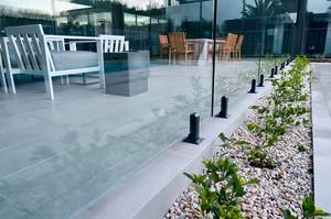 Valla <span class=keywords><strong>de</strong></span> piscina moderna <span class=keywords><strong>de</strong></span> varios estilos <span class=keywords><strong>de</strong></span> alta calidad, balaustrada <span class=keywords><strong>de</strong></span> cristal sin marco, grifo <span class=keywords><strong>de</strong></span> balcón, balcón <span class=keywords><strong>de</strong></span> cristal - Product Image 6