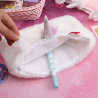 Trousse de Maquillage Kawaii 3D Licorne à Cornes Argentées en Peluche Moelleuse, Étui de Voyage Brodé Étoiles pour Crayons et Cosmétiques, Cadeau pour Adolescentes et Enfants