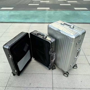 Juego de Maletas de Aluminio con Ruedas Silenciosas de 20'', 24'' y 28'', Personalizado, con Doble Cierre Interior, para Viaje - Product Image 1