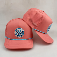 Casquette de sport blanche imperméable à trous découpés au laser, avec logo brodé personnalisé, patch en caoutchouc, pour homme, en polyester, avec cordon, haute performance