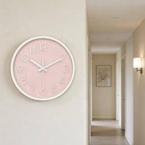 Horloge murale ronde en plastique de style macaron rose de 12 pouces, décoration de la maison, affichage à quartz avec grands chiffres pour le salon - Product Image 3