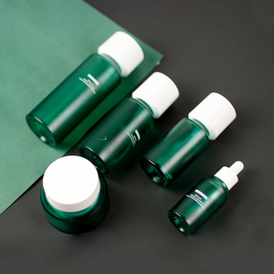 most popular wholesale green eco friendly plastic skincare dropper bottle sets travel packaging