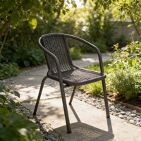 Chaises d'extérieur nordiques modernes avec certification CE européenne, chaises de salle à manger empilables en rotin pour hôtels, appartements et maisons
