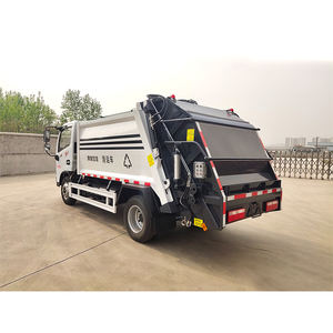 Camion à ordures compact de collecteur de déchets de la Chine Dongfeng 5Cbm 10Cbm 15Cbm 4X2 à vendre - Product Image 3