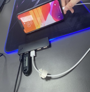 Tuyệt vời ROC <span class=keywords><strong>4</strong></span> Hub LED mềm mở rộng kích thước lớn Mousepad 14 Chế độ chiếu sáng Chuột Mat RGB Chuột chơi game <span class=keywords><strong>pad</strong></span> với <span class=keywords><strong>4</strong></span> cổng <span class=keywords><strong>USB</strong></span> - Product Image 3