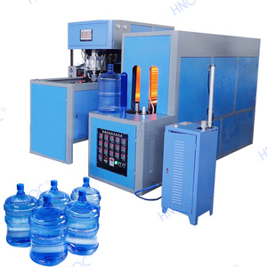 Máquina Sopladora Semiautomática para Botellas de Agua de Plástico de 19 Litros y 20 Litros, Máquina de Moldeo por Soplado de PVC - Product Image 3
