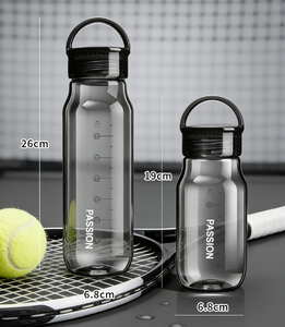 Bouteille d'eau en plastique de luxe 400 ml 2026 avec logo personnalisable, poignée transparente, pour étudiants, gym et sport - Product Image 3