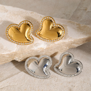 China Manufacturer Stainless Steel <b>Stud</b> <b>Earrings</b> 18K Gold Plated Cubic Zirconia Heart <b>Stud</b> <b>Earrings</b> for Women - Product Image 2