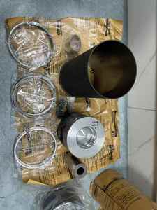 Ensemble piston et chemise de cylindre 4M50 ME994613 - Pièce de rechange pour moteurs Mitsubishi 4M50 - Pièces de machines de construction - Product Image 4