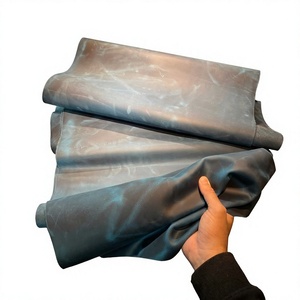 Cuir de vachette véritable bleu imprimé sur mesure BS International, grainé brillant, résistant au vent, poli, accessoires artisanaux pour la maison - Product Image 1