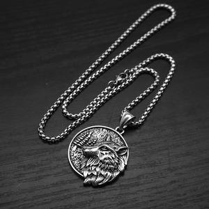 Casting Nordic Wolf Head Munt Dier Punk Pvd Staal Waterdichte Hanger Mode Sieraden Kettingen Voor Mannen Man Groothandel - Product Image 2