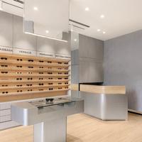 Présentoir de lunettes de vue minimaliste moderne pour magasin d'optique sur mesure
