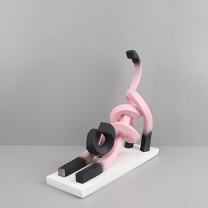 Ornement en résine amusant de chat moderne de style européen, lumière, ligne torsadée abstraite de luxe, déco abstraite écologique pour chambre d'enfant - Product Image 3