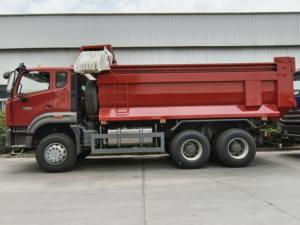 <span class=keywords><strong>Camion</strong></span> à benne basculante CNHTC 6X4 HOWO NX 10 roues, <span class=keywords><strong>18</strong></span> mètres cubes, norme d'émission Euro 2 avec moteur diesel - Product Image 3