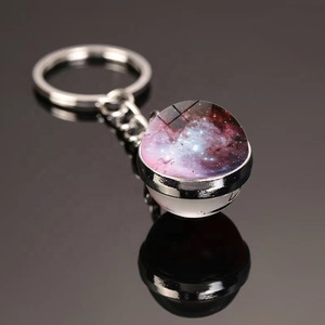 Porte-clés en métal et acrylique, boule <span class=keywords><strong>de</strong></span> verre double face, thème univers, galaxie, <span class=keywords><strong>nébuleuse</strong></span>, pendentif planète galaxie en métal, en gros, en stock - Product Image 4