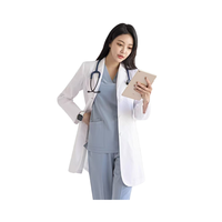Veste de gommage d'hôpital à manches longues personnalisée avec conception personnalisée Veste de médecin blanche Blouse de laboratoire médical pour femmes